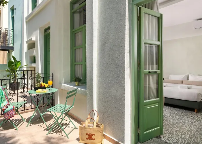 Aurelia Boutique Родос