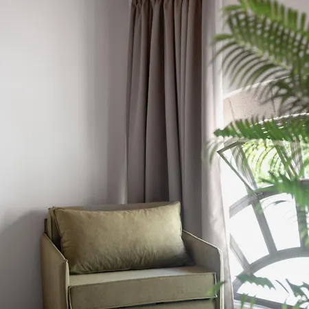 Aurelia Boutique -